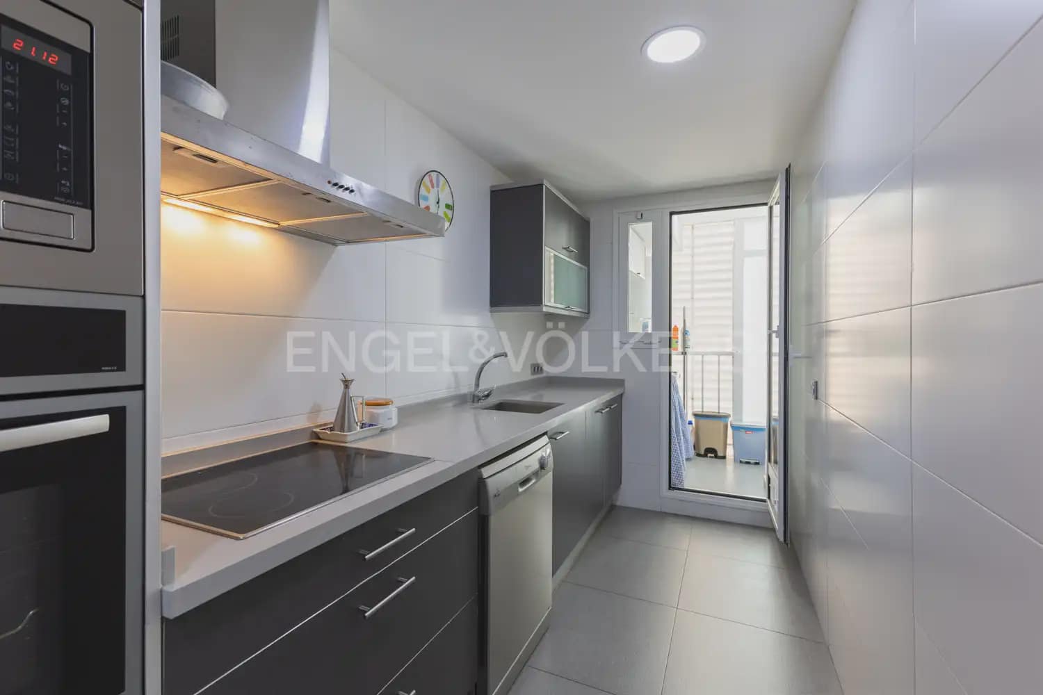 2 Zimmer Wohnung zu vermieten in Puig mit Pool Garage - 1.000 € (Ref: 10021606)