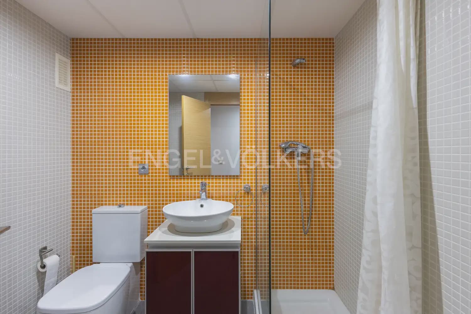 2 Zimmer Wohnung zu vermieten in Puig mit Pool Garage - 1.000 € (Ref: 10021606)
