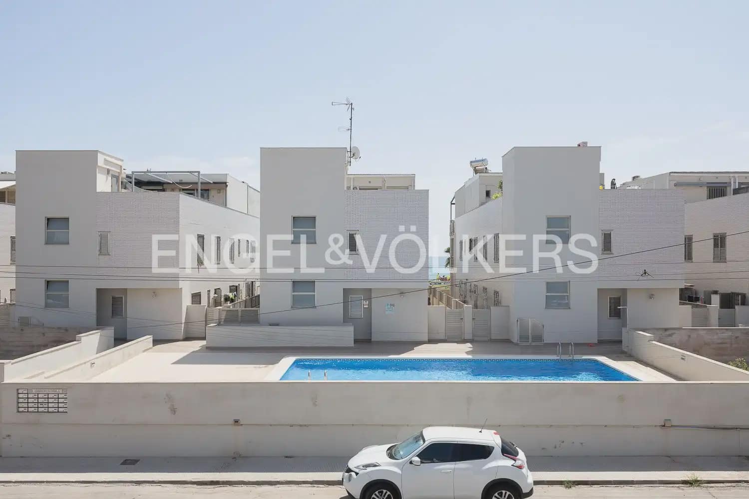 4 quarto Moradia em Banda para venda em Moncofa com garagem - 300 000 € (Ref: 10021608)