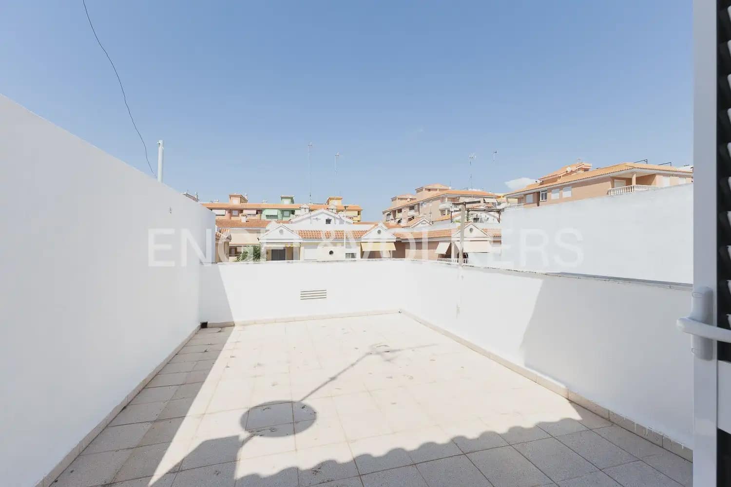 4 quarto Moradia em Banda para venda em Moncofa com garagem - 300 000 € (Ref: 10021608)