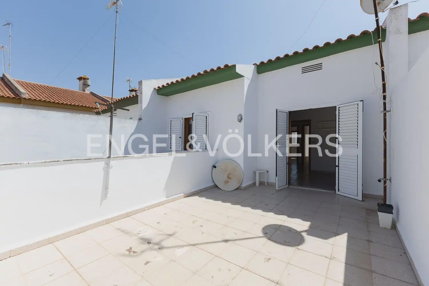 4 quarto Moradia em Banda para venda em Moncofa com garagem - 300 000 € (Ref: 10021608)