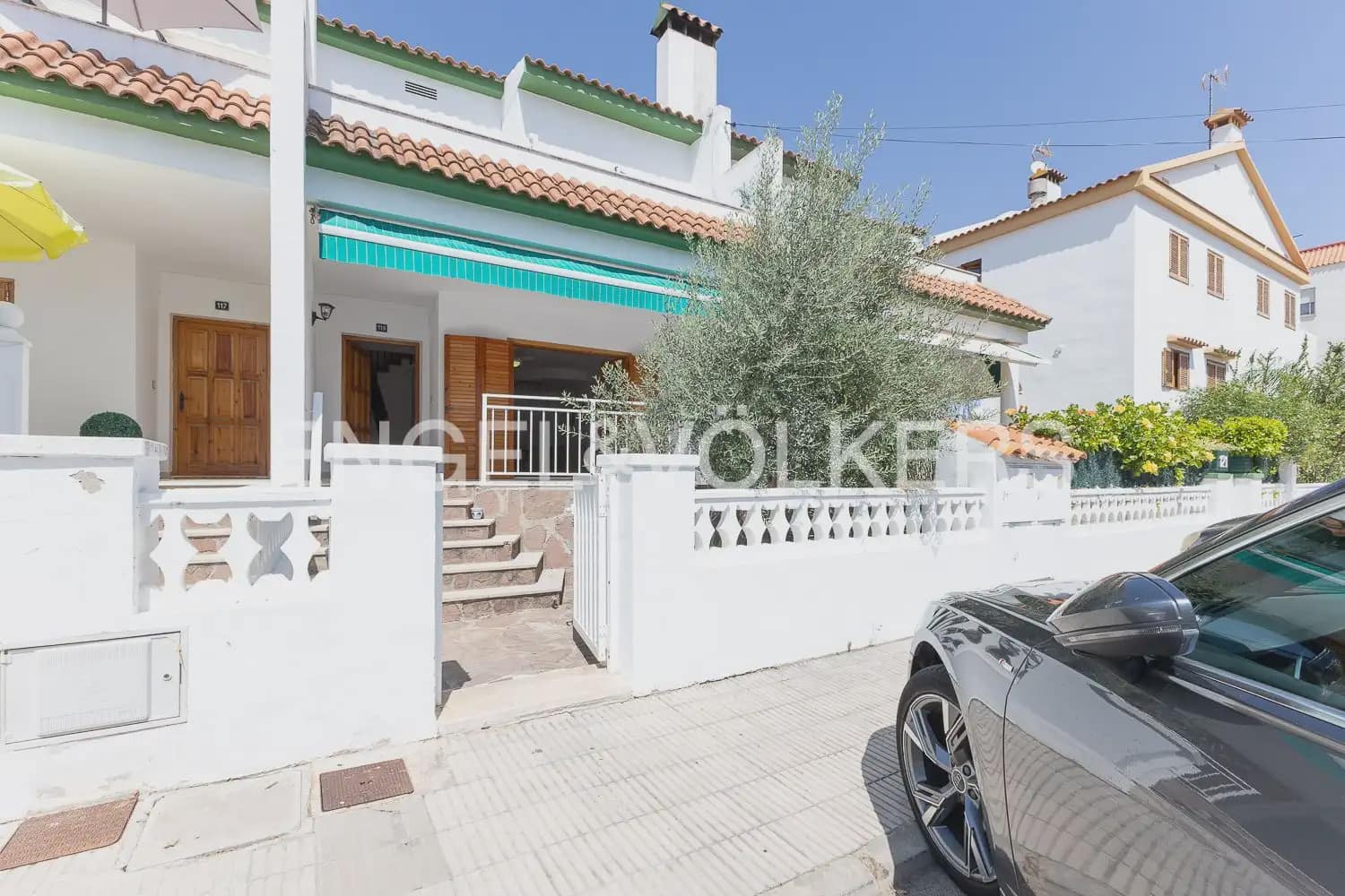 4 quarto Moradia em Banda para venda em Moncofa com garagem - 300 000 € (Ref: 10021608)