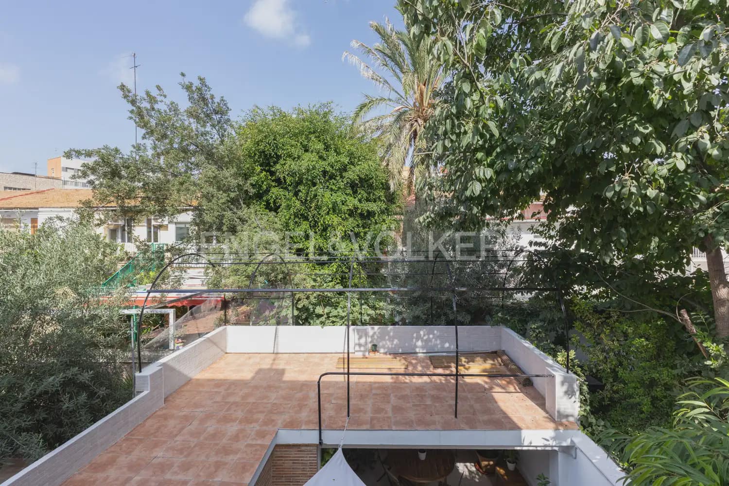 Maison de Ville de 4 chambres à louer à Valence ville - 3 500 € (Ref: 10021609)