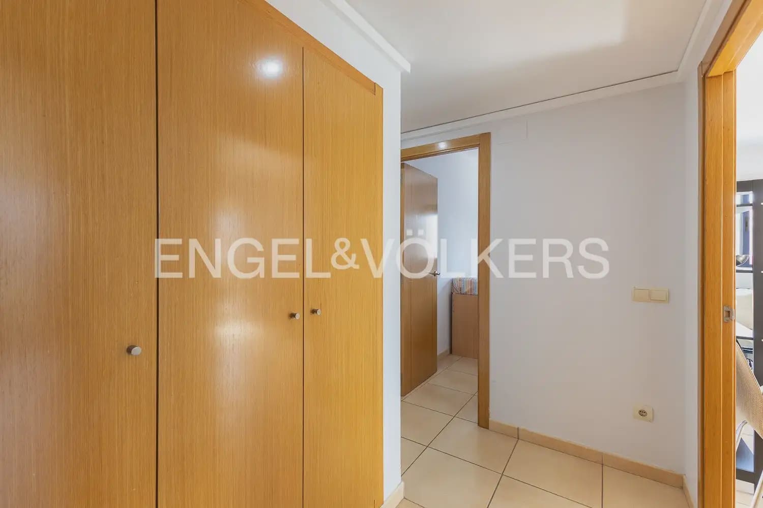 Appartement de 2 chambres à louer à La Pobla de Farnals avec piscine garage - 1 200 € (Ref: 10021676)