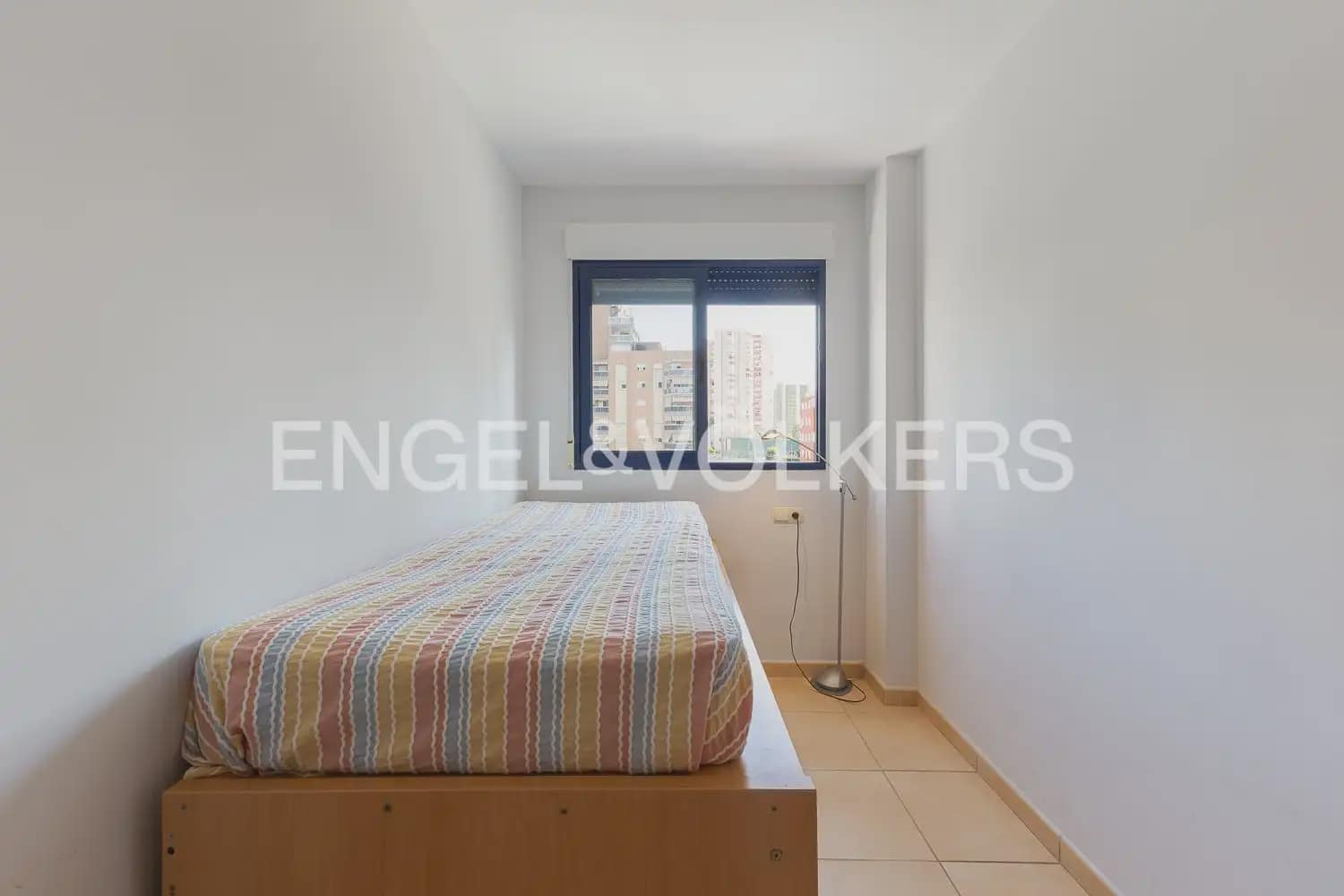 Appartement de 2 chambres à louer à La Pobla de Farnals avec piscine garage - 1 200 € (Ref: 10021676)