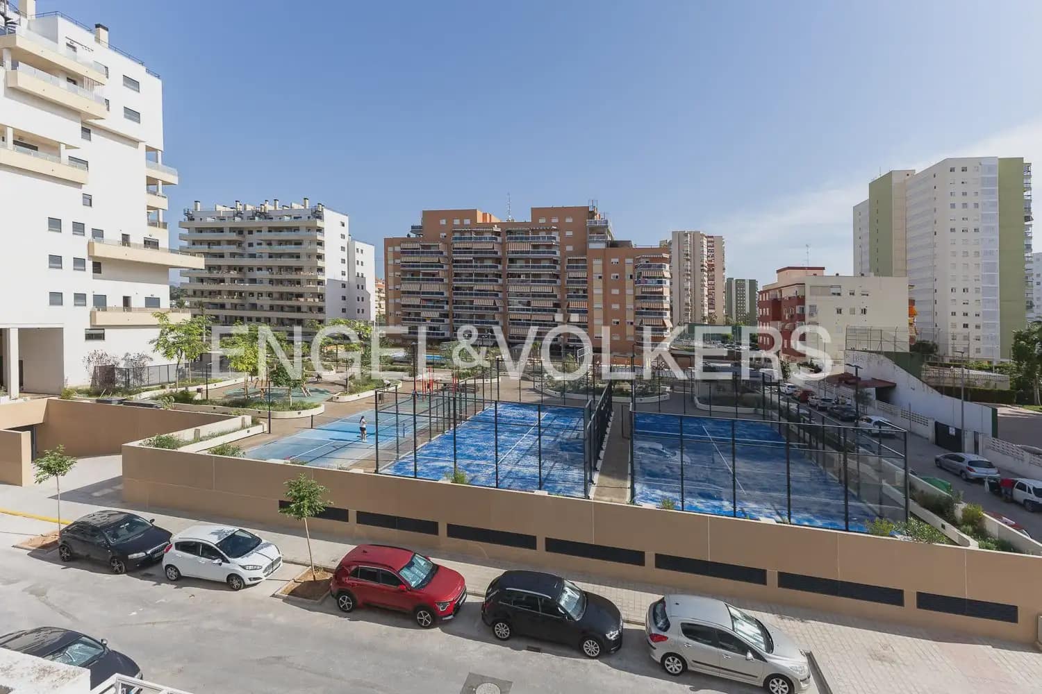 Appartement de 2 chambres à louer à La Pobla de Farnals avec piscine garage - 1 200 € (Ref: 10021676)