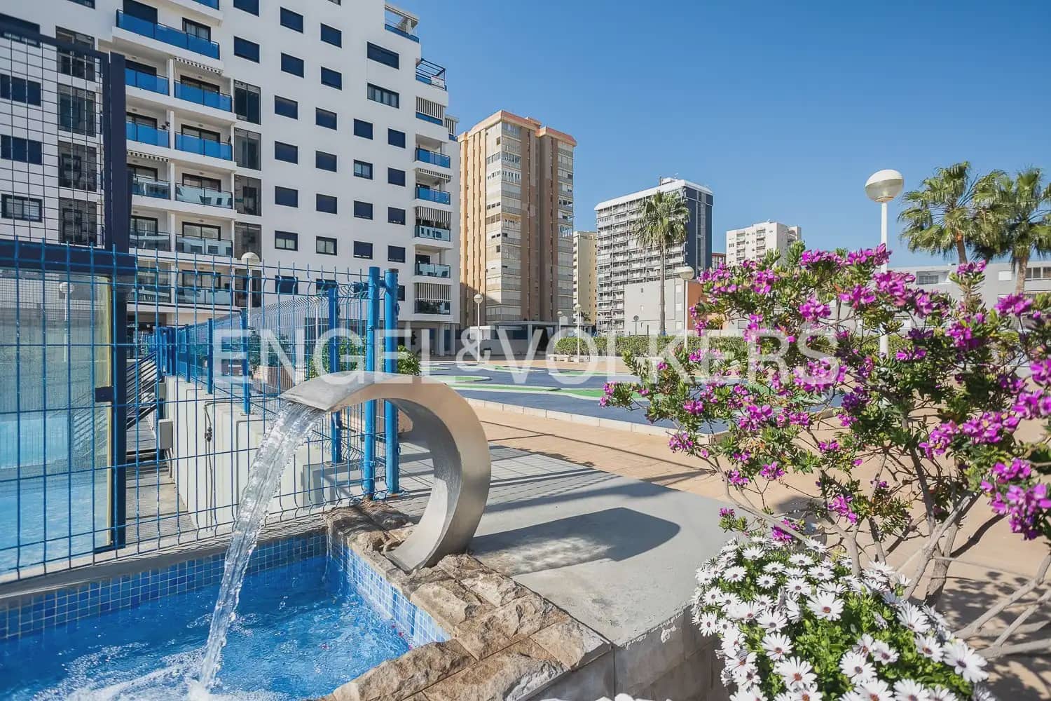 Appartement de 2 chambres à louer à La Pobla de Farnals avec piscine garage - 1 200 € (Ref: 10021676)