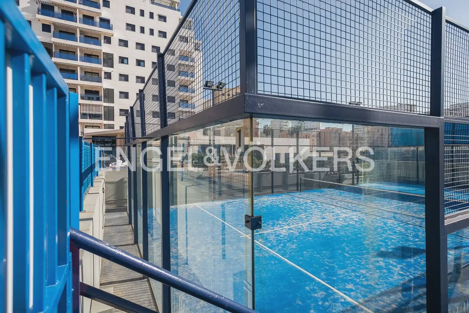 Appartement de 2 chambres à louer à La Pobla de Farnals avec piscine garage - 1 200 € (Ref: 10021676)