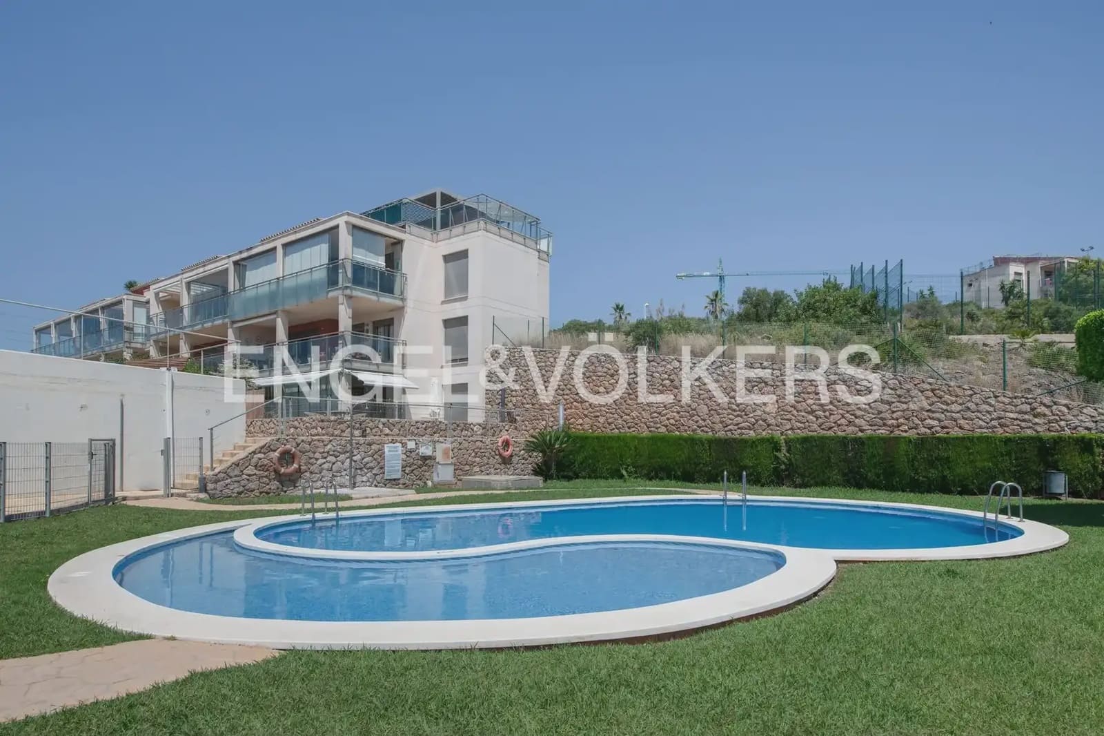 Appartement de 3 chambres à louer à Oropesa  avec piscine garage - 1 750 € (Ref: 10023263)