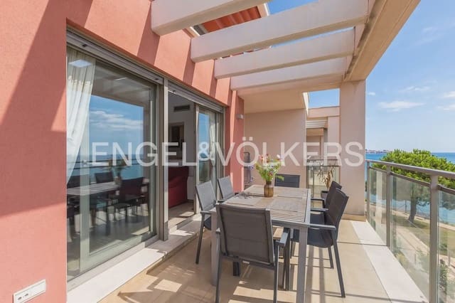 3 bedroom Flat for rent in Oropesa  with pool garage - € 1,750 (Ref: 10023263)