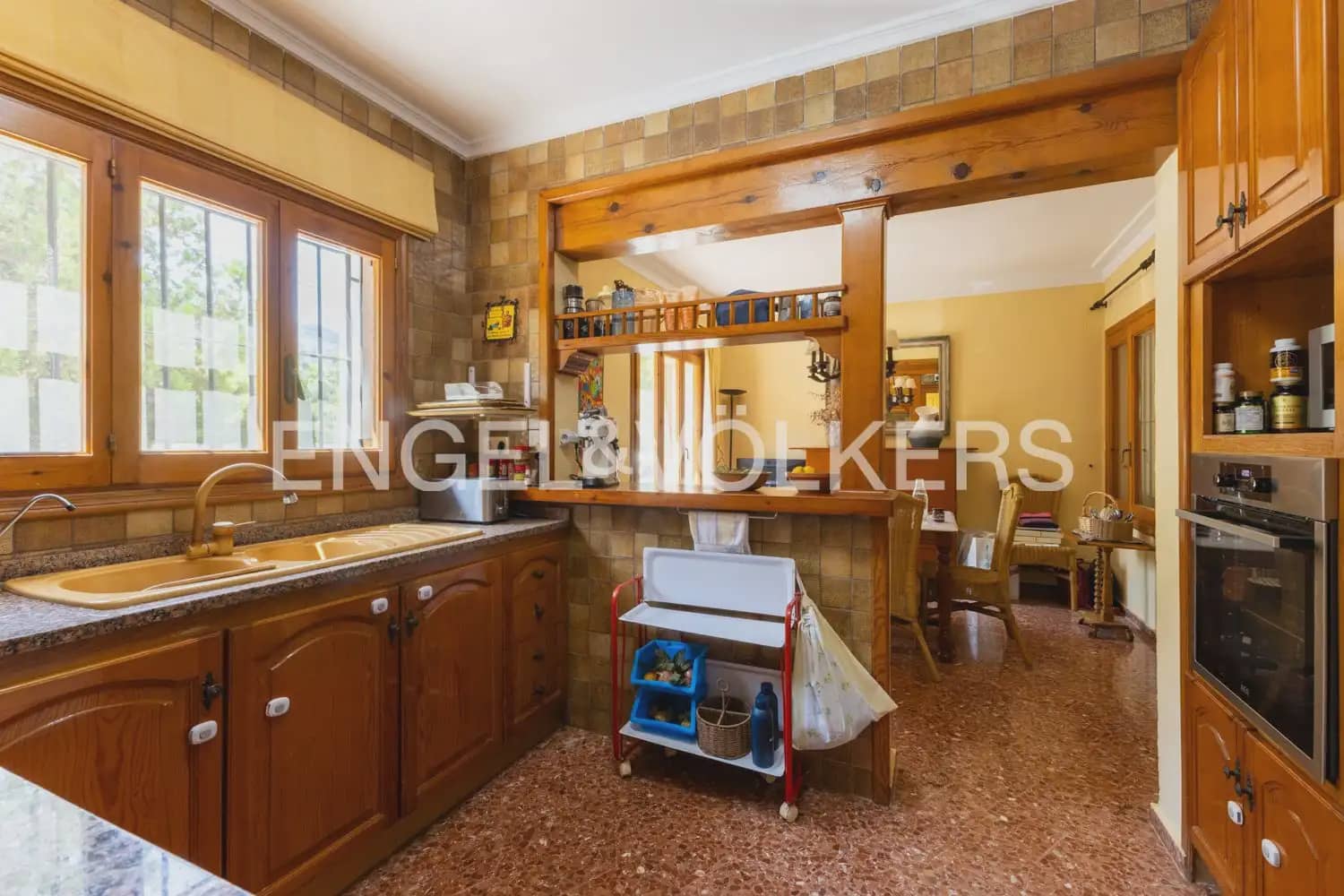 5 Zimmer Villa zu verkaufen in Denia mit Pool Garage - 1.200.000 € (Ref: 10023264)