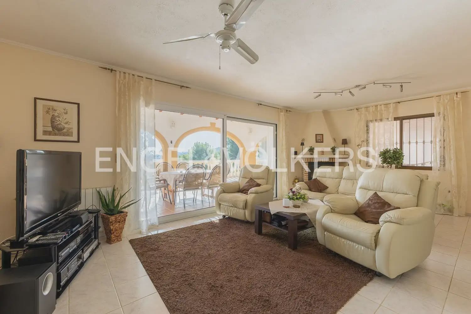 4 slaapkamer Villa te koop in Denia met zwembad - € 880.000 (Ref: 10023336)
