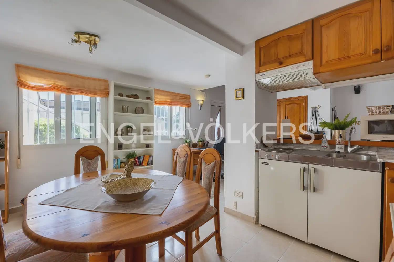 4 slaapkamer Villa te koop in Denia met zwembad - € 880.000 (Ref: 10023336)