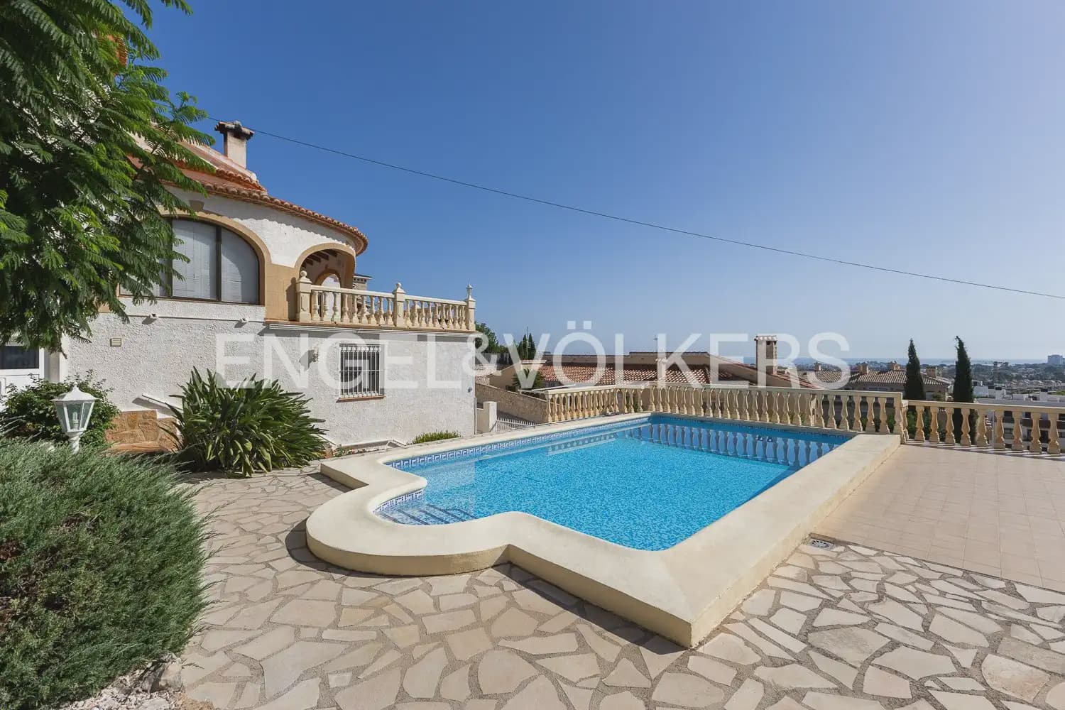 4 slaapkamer Villa te koop in Denia met zwembad - € 880.000 (Ref: 10023336)