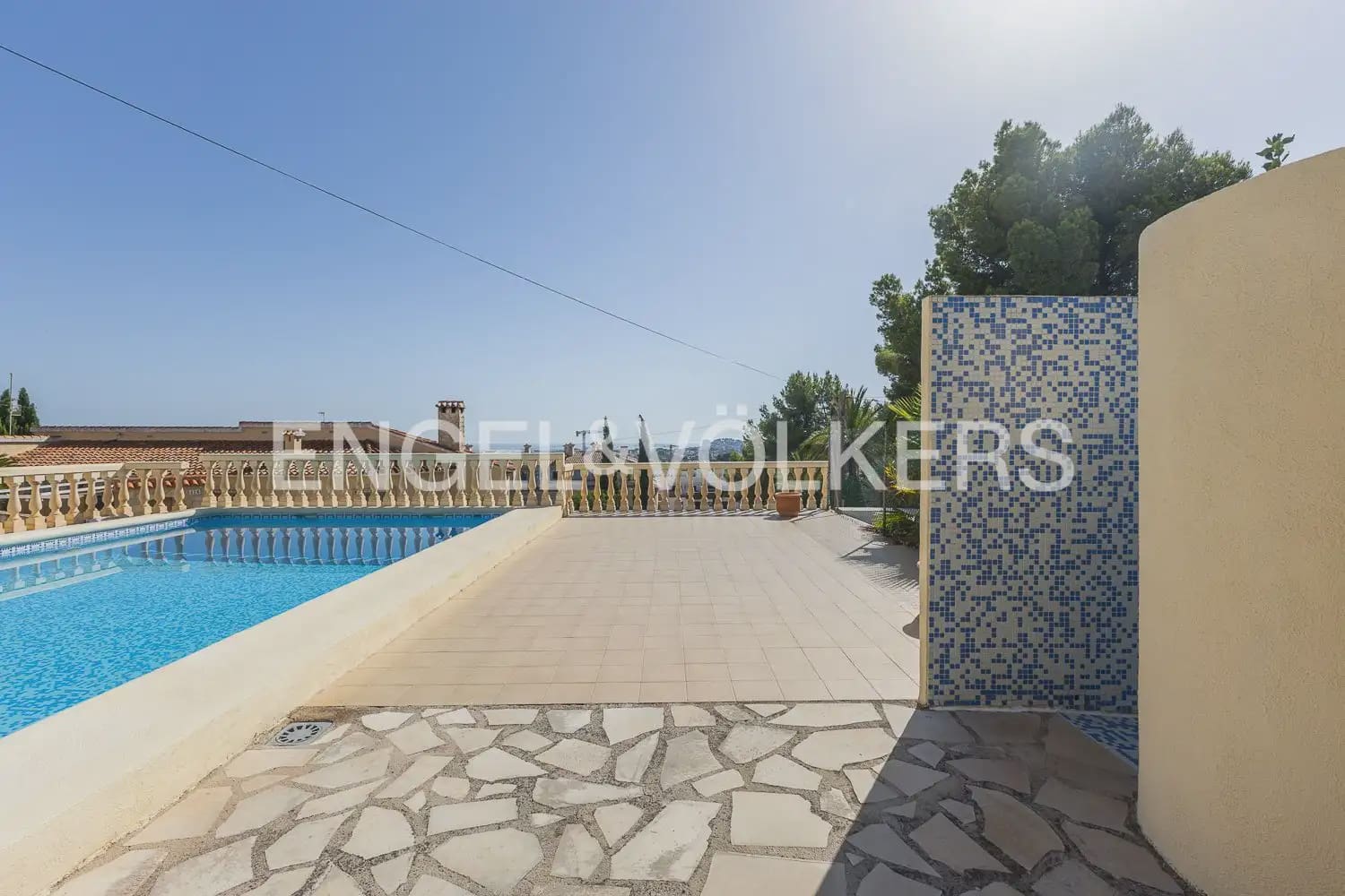 4 slaapkamer Villa te koop in Denia met zwembad - € 880.000 (Ref: 10023336)