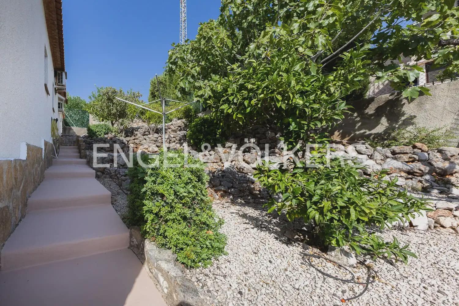 4 slaapkamer Villa te koop in Denia met zwembad - € 880.000 (Ref: 10023336)