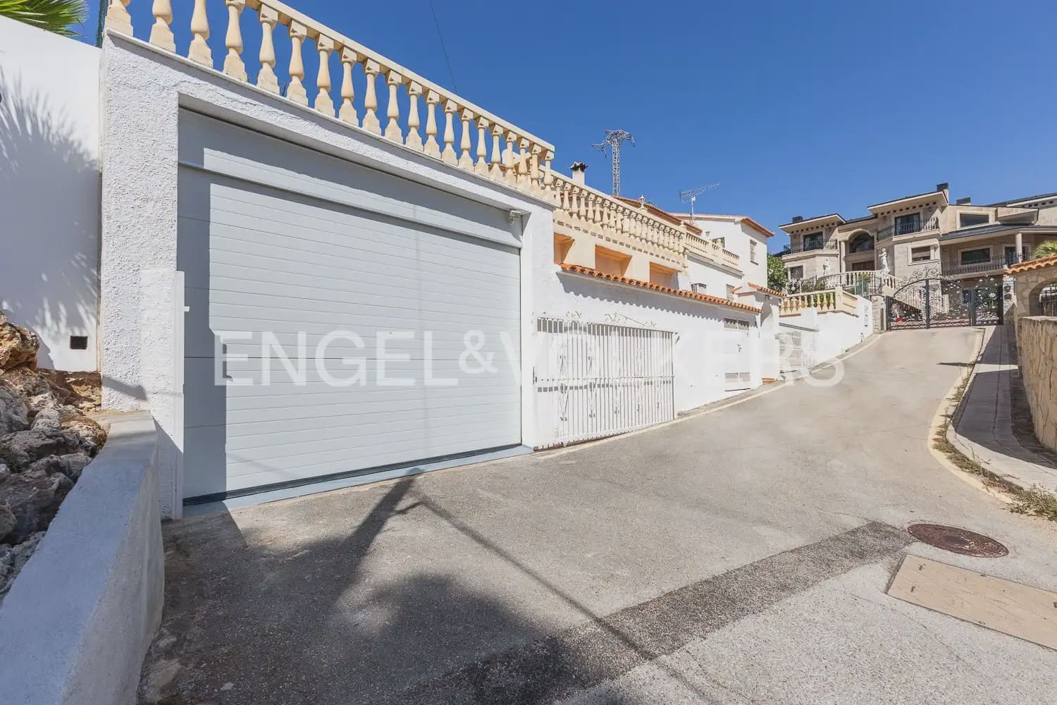 4 slaapkamer Villa te koop in Denia met zwembad - € 880.000 (Ref: 10023336)