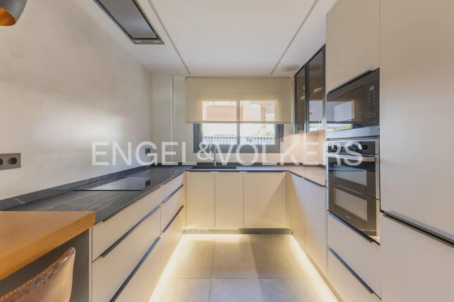 3 soverom Villa til salgs i Pucol med svømmebasseng garasje - € 835 000 (Ref: 10023396)