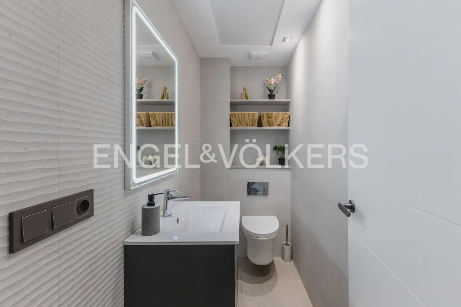 3 soverom Villa til salgs i Pucol med svømmebasseng garasje - € 835 000 (Ref: 10023396)