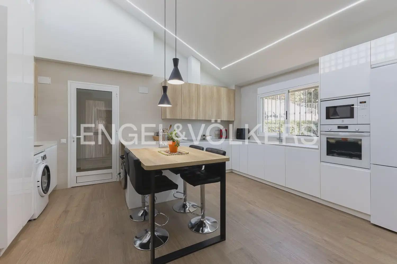 5 slaapkamer Villa te koop in Sagunto / Sagunt met zwembad garage - € 995.000 (Ref: 10023397)