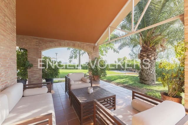 5 bedroom Villa for sale in Sagunto / Sagunt with pool garage - € 995,000 (Ref: 10023397)
