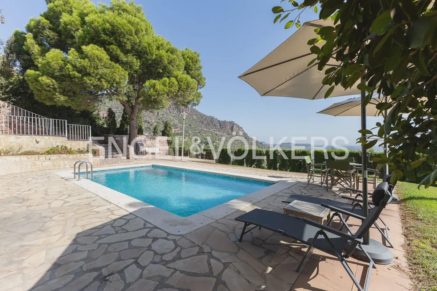5 slaapkamer Villa te koop in Sagunto / Sagunt met zwembad garage - € 995.000 (Ref: 10023397)