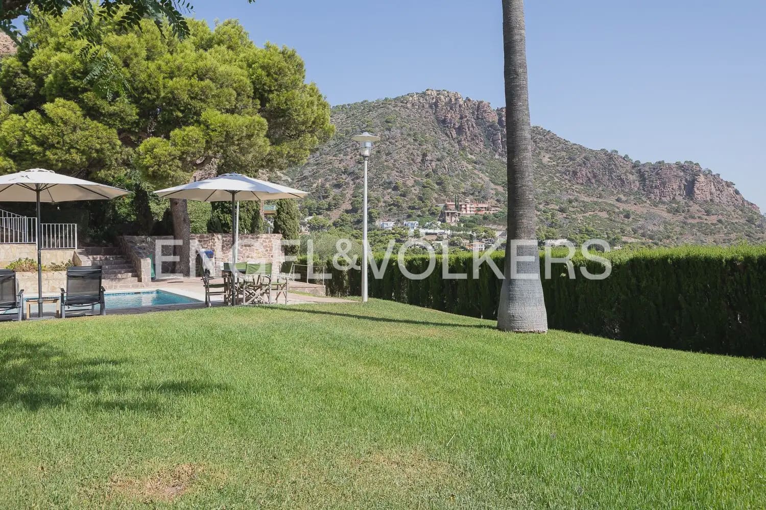 5 slaapkamer Villa te koop in Sagunto / Sagunt met zwembad garage - € 995.000 (Ref: 10023397)
