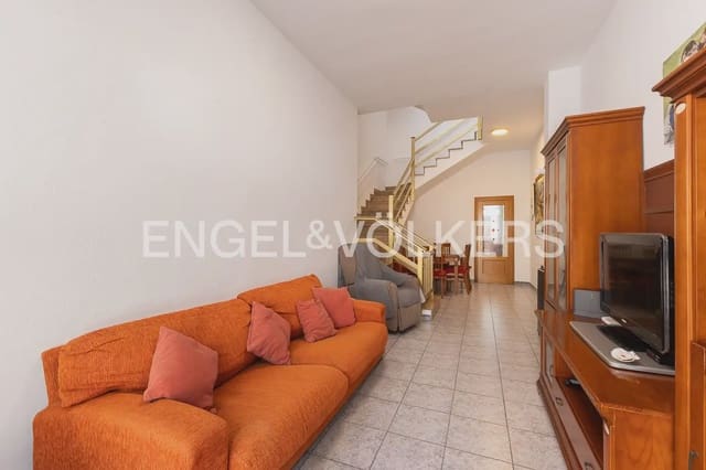 4 quarto Casa em Banda para venda em Pueblo de Cullera, Cullera - 230 000 € (Ref: 10024567)