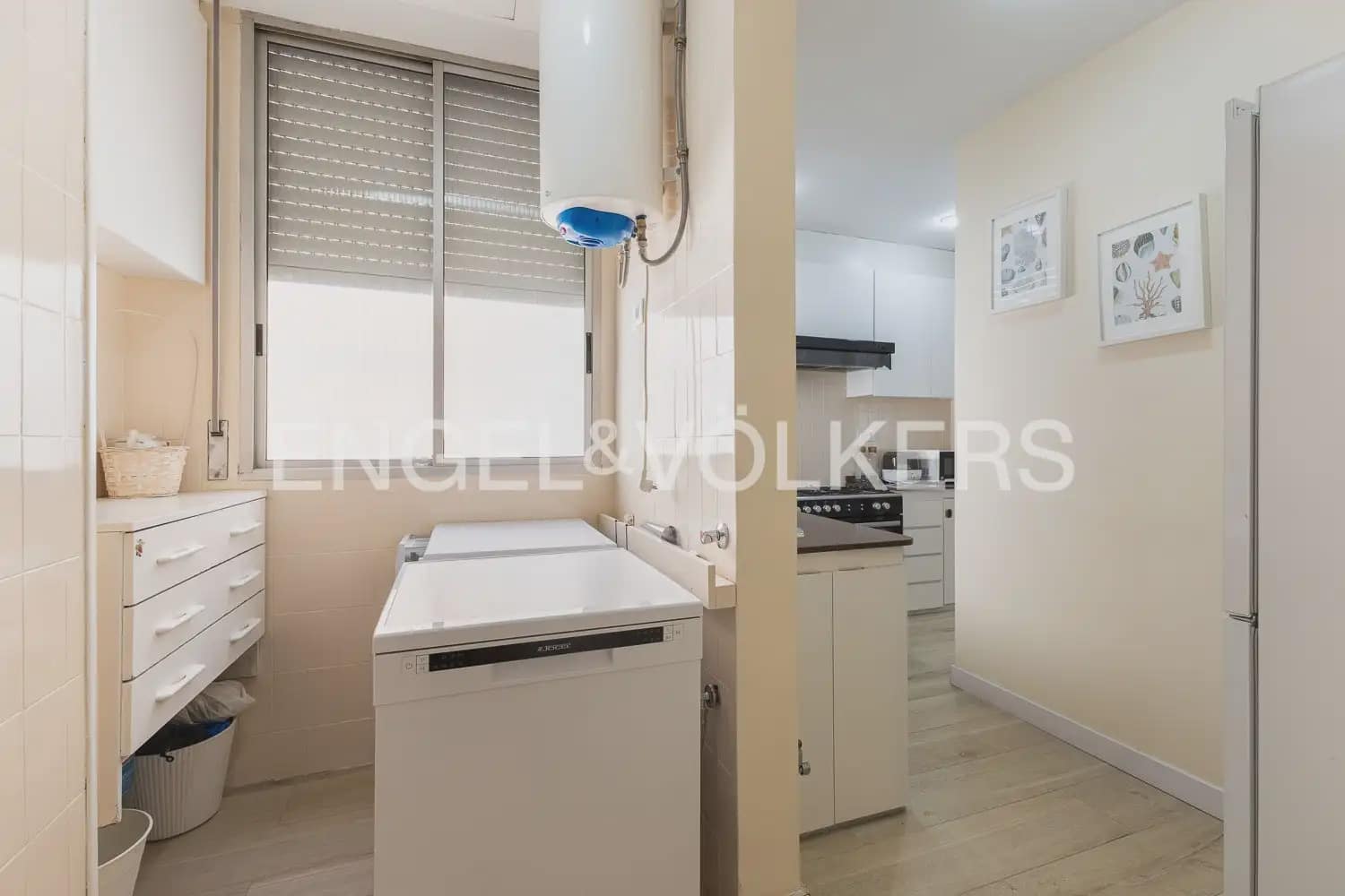 Piso de 3 habitaciones en València ciudad en alquiler - 1.700 € (Ref: 10024877)