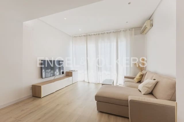 Piso de 3 habitaciones en Arrancapins, València ciudad en alquiler - 1.700 € (Ref: 10024877)