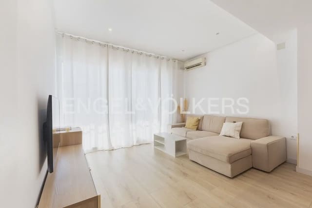 Piso de 3 habitaciones en Arrancapins, València ciudad en alquiler - 1.700 € (Ref: 10024877)