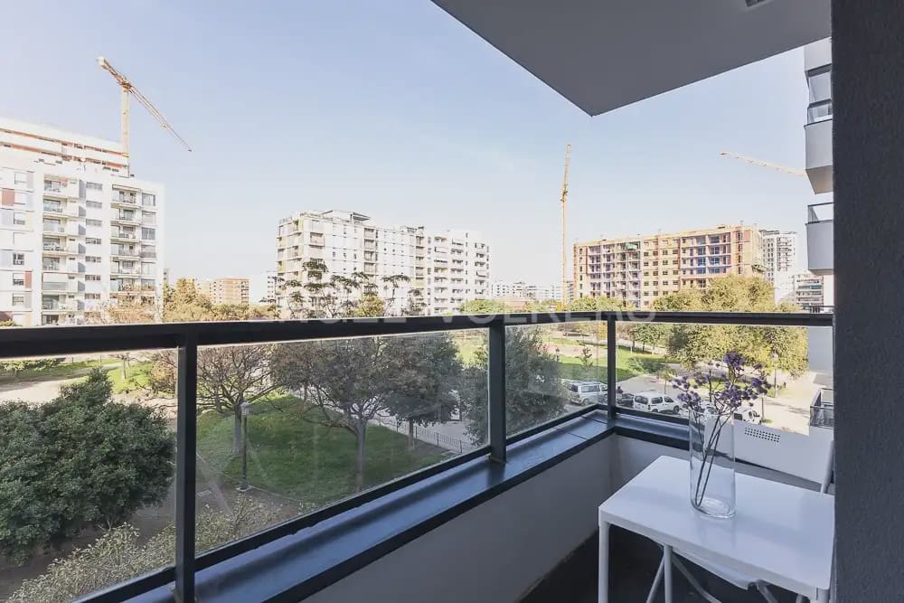 1 sovrum Lägenhet att hyra i Valencia stad med garage - 1 400 € (Ref: 10024878)