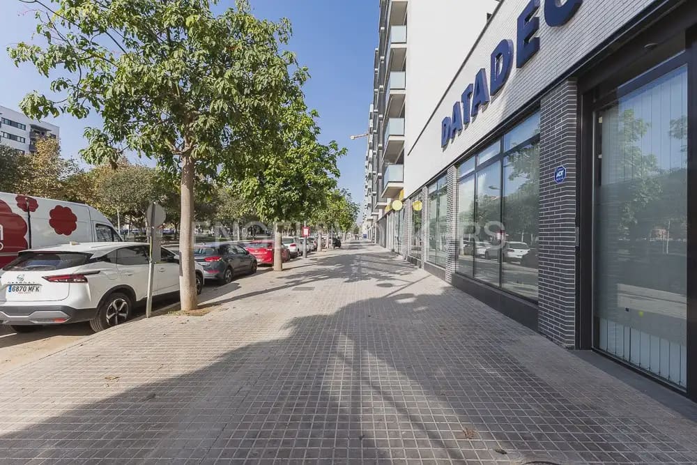 1 sovrum Lägenhet att hyra i Valencia stad med garage - 1 400 € (Ref: 10024878)