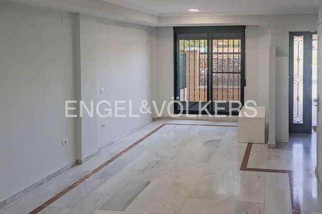 5 sypialnia Dom szeregowy do wynajęcia w Torrent - 1 800 € (Ref: 10024935)