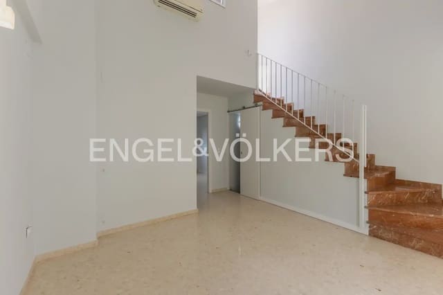 5 sypialnia Dom szeregowy do wynajęcia w Torrent z basenem garażem - 1 800 € (Ref: 10024935)
