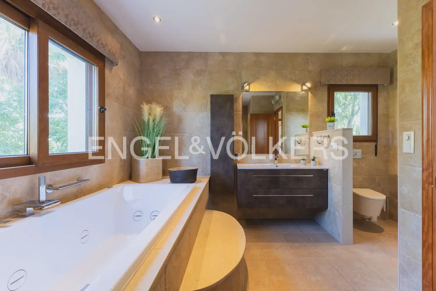 4 bedroom Finca/Country House for sale in Pedreguer with pool garage - € 1,590,000 (Ref: 10024936)