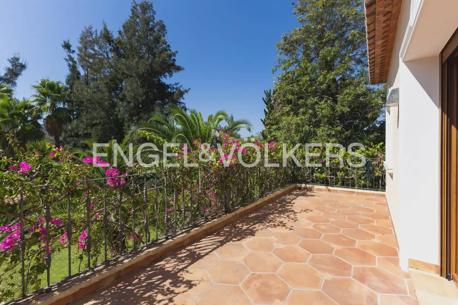 4 bedroom Finca/Country House for sale in Pedreguer with pool garage - € 1,590,000 (Ref: 10024936)
