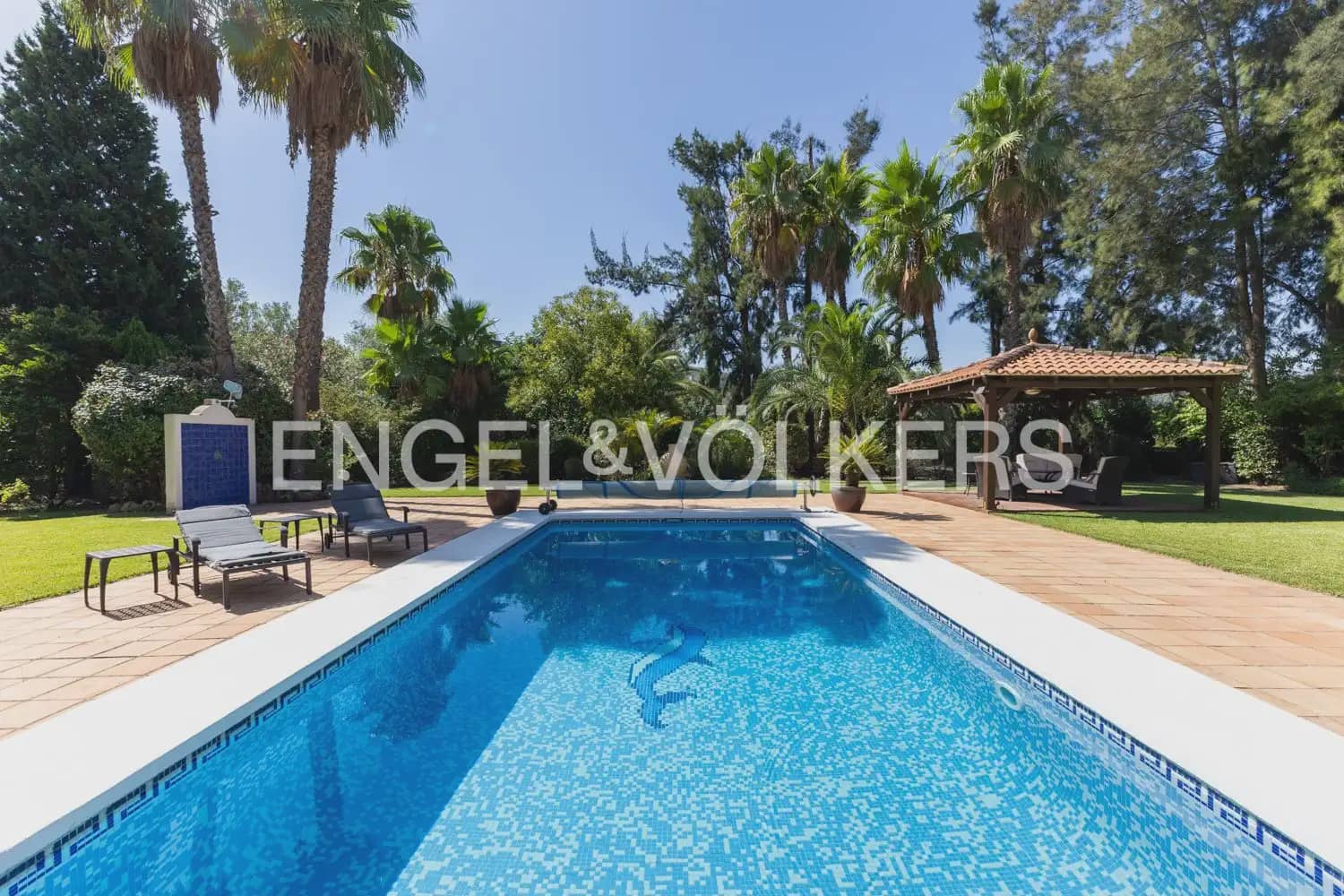 4 bedroom Finca/Country House for sale in Pedreguer with pool garage - € 1,590,000 (Ref: 10024936)