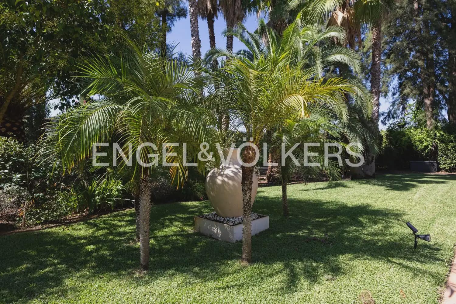 4 bedroom Finca/Country House for sale in Pedreguer with pool garage - € 1,590,000 (Ref: 10024936)