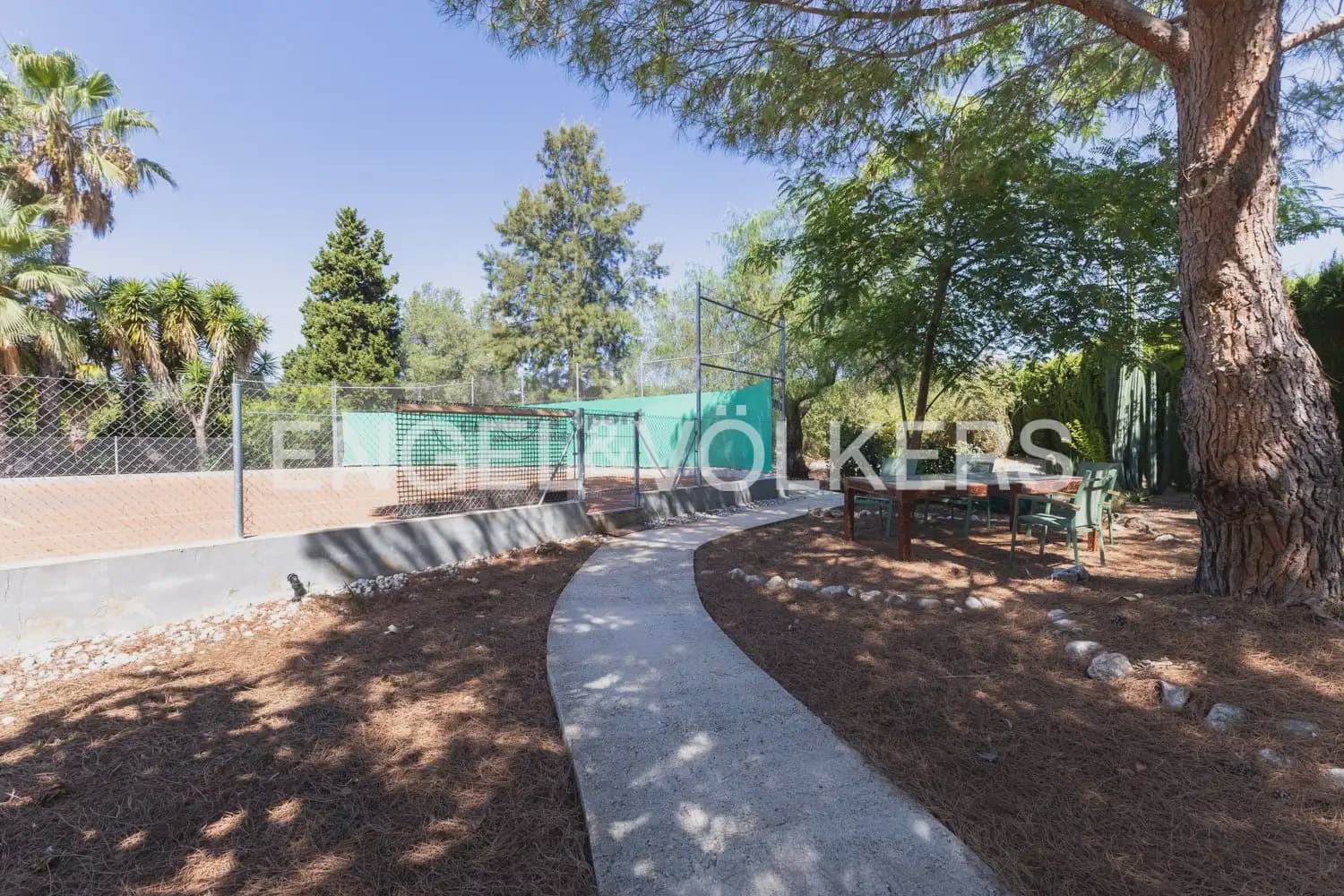 4 bedroom Finca/Country House for sale in Pedreguer with pool garage - € 1,590,000 (Ref: 10024936)