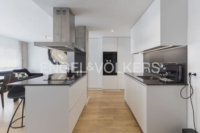 3 sovrum Lägenhet att hyra i Centro, Castelló de la Plana - 1 350 € (Ref: 10024937)