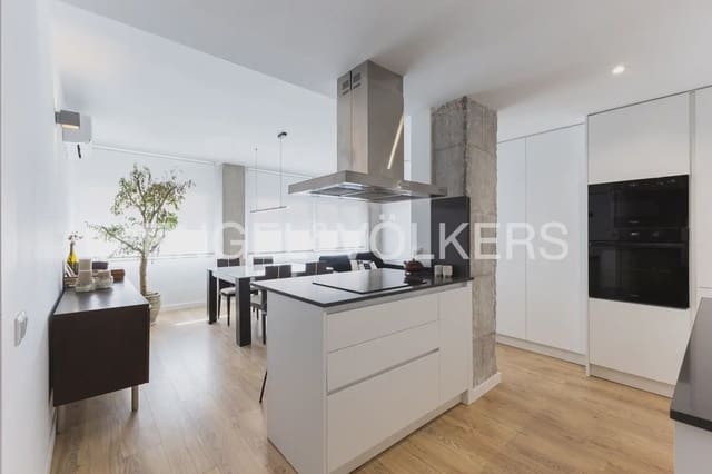 3 sovrum Lägenhet att hyra i Centro, Castelló de la Plana - 1 350 € (Ref: 10024937)