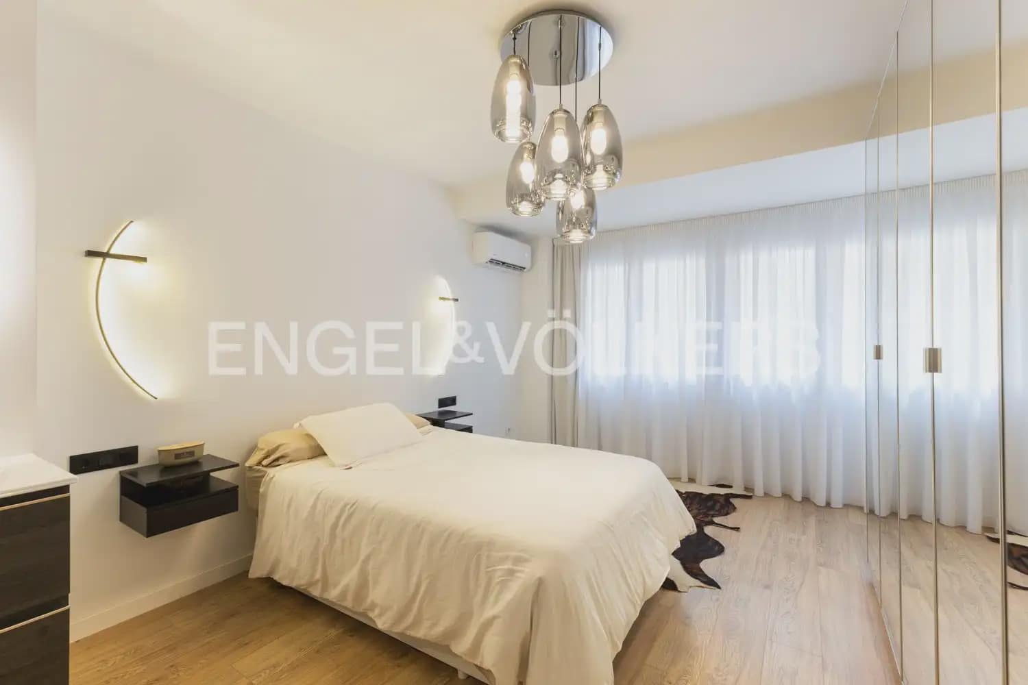 3 bedroom Flat for rent in Castello de la Plana with garage - € 1,350 (Ref: 10024937)