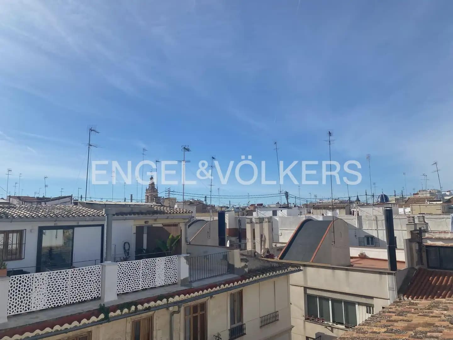 2 sovrum Lägenhet att hyra i Valencia stad - 1 700 € (Ref: 10024938)