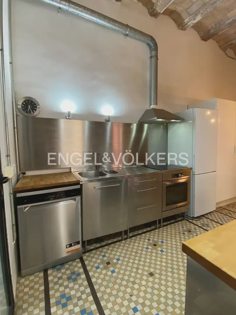 2 sovrum Lägenhet att hyra i Valencia stad - 1 700 € (Ref: 10024938)