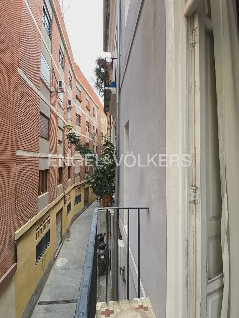 2 sovrum Lägenhet att hyra i Valencia stad - 1 700 € (Ref: 10024938)