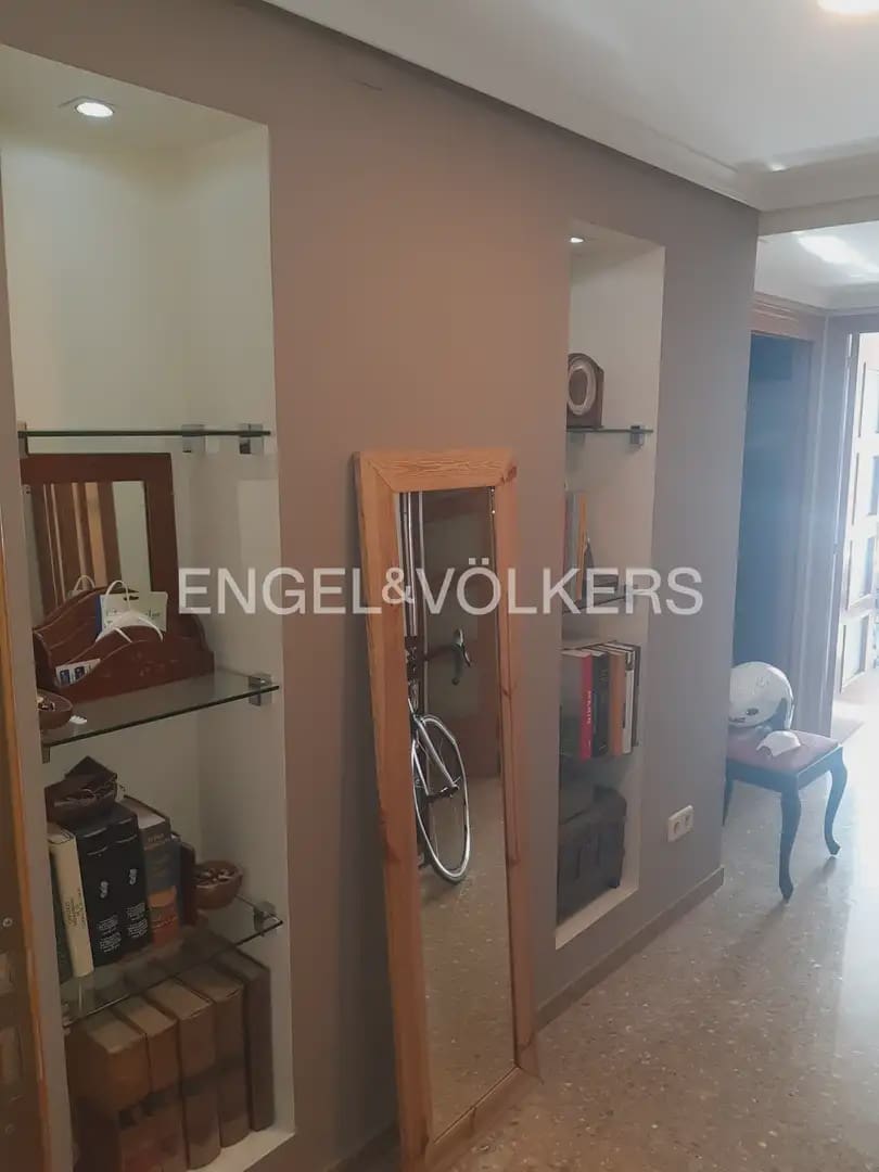 3 sypialnia Mieszkanie do wynajęcia w Miasto Walencja - 1 650 € (Ref: 10024939)