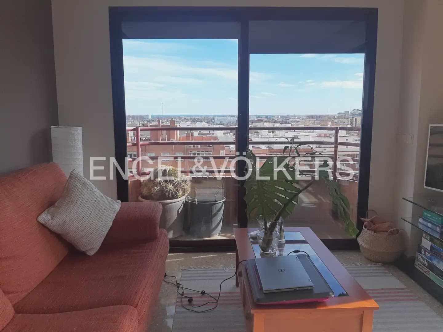 3 sypialnia Mieszkanie do wynajęcia w Miasto Walencja - 1 650 € (Ref: 10024939)