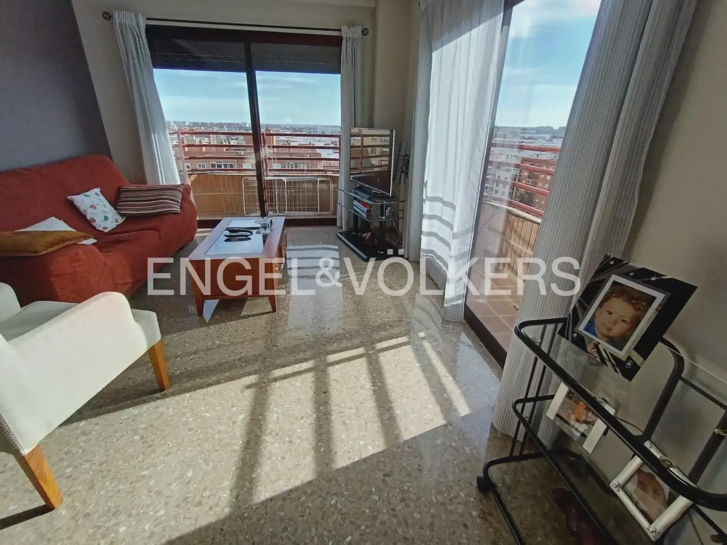 3 sypialnia Mieszkanie do wynajęcia w Miasto Walencja - 1 650 € (Ref: 10024939)