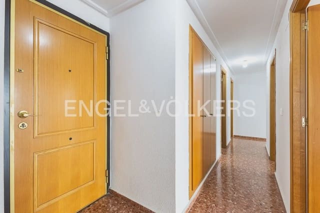 3 soveværelse Lejlighed til leje i Cami Real, Valencia by - € 1.250 (Ref: 10024940)